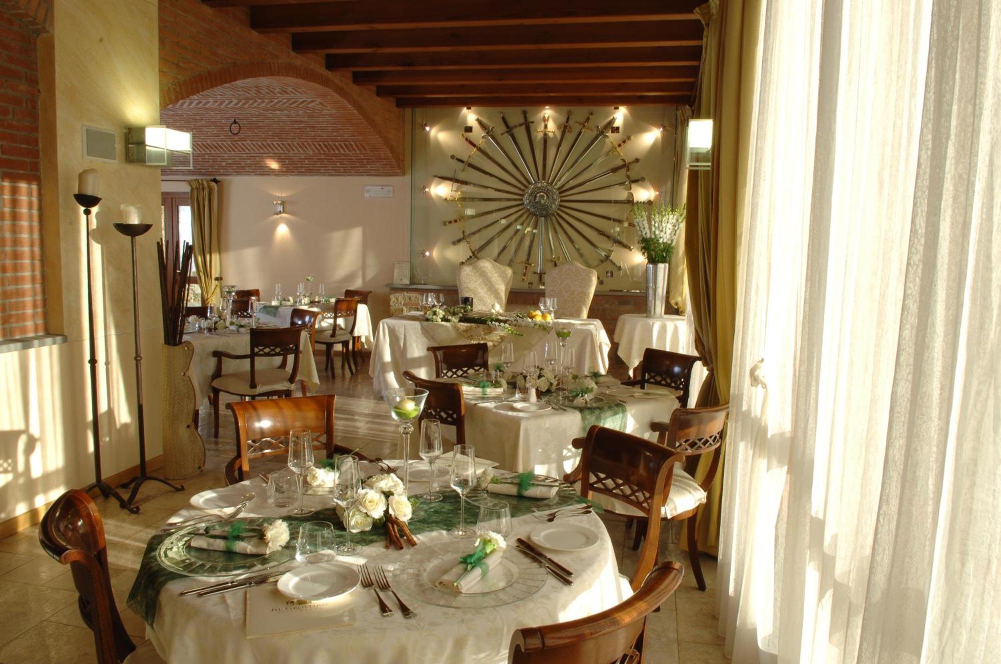 Hotel Fontana Santa Grumello del Monte Exteriör bild